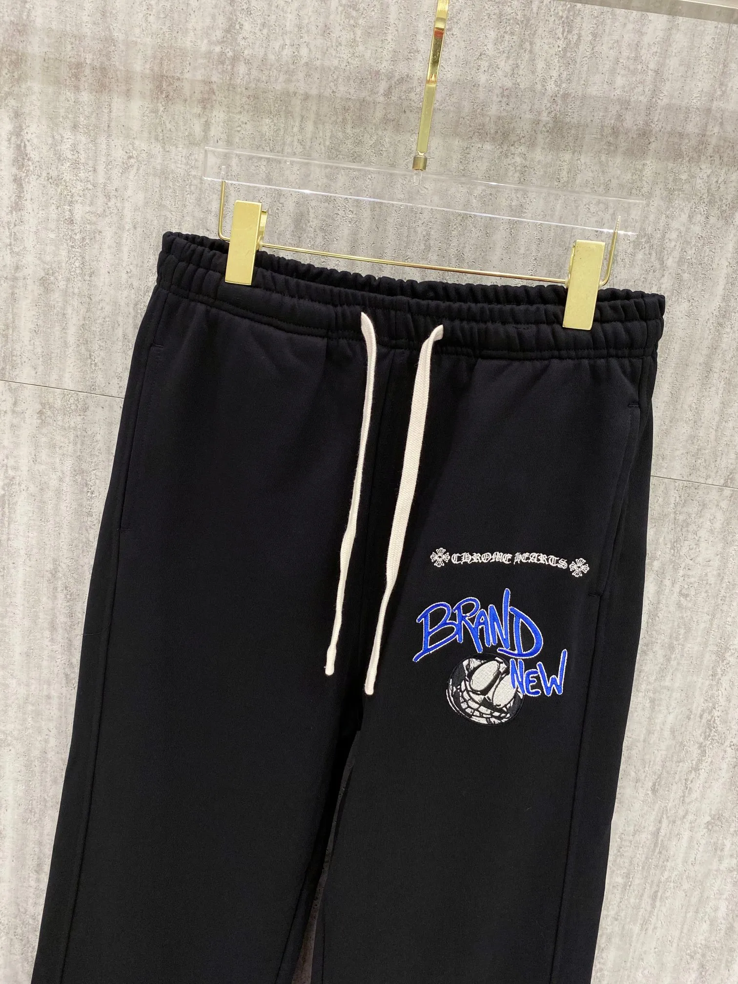 2026ss ， ， ➕ Size：S M L XL Color：Black 140
